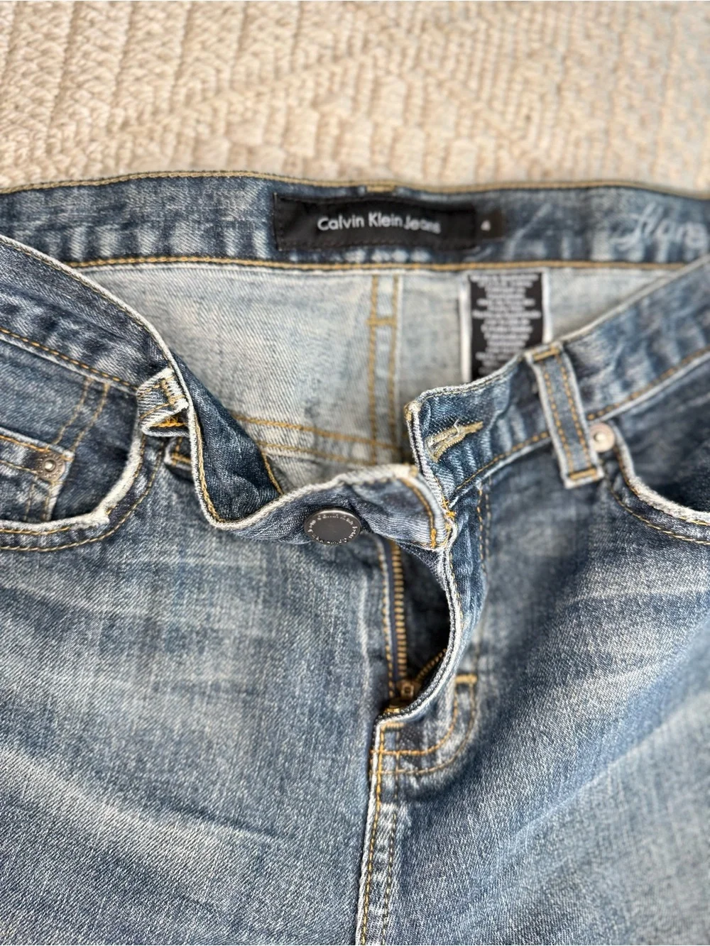 Calvin Klein Jeans Y2K Blue Flare Leg Denim Jeans Mid Rise Size 4 Vintage
